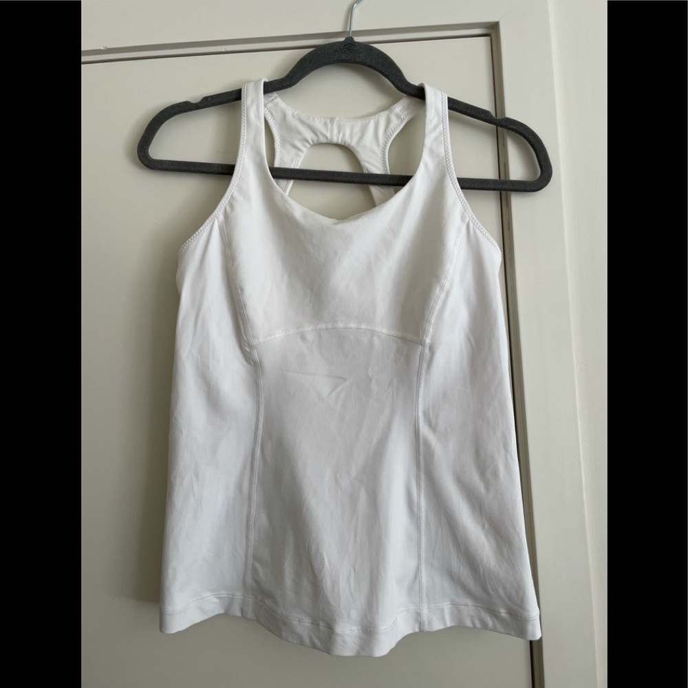 Lululemon workout tank